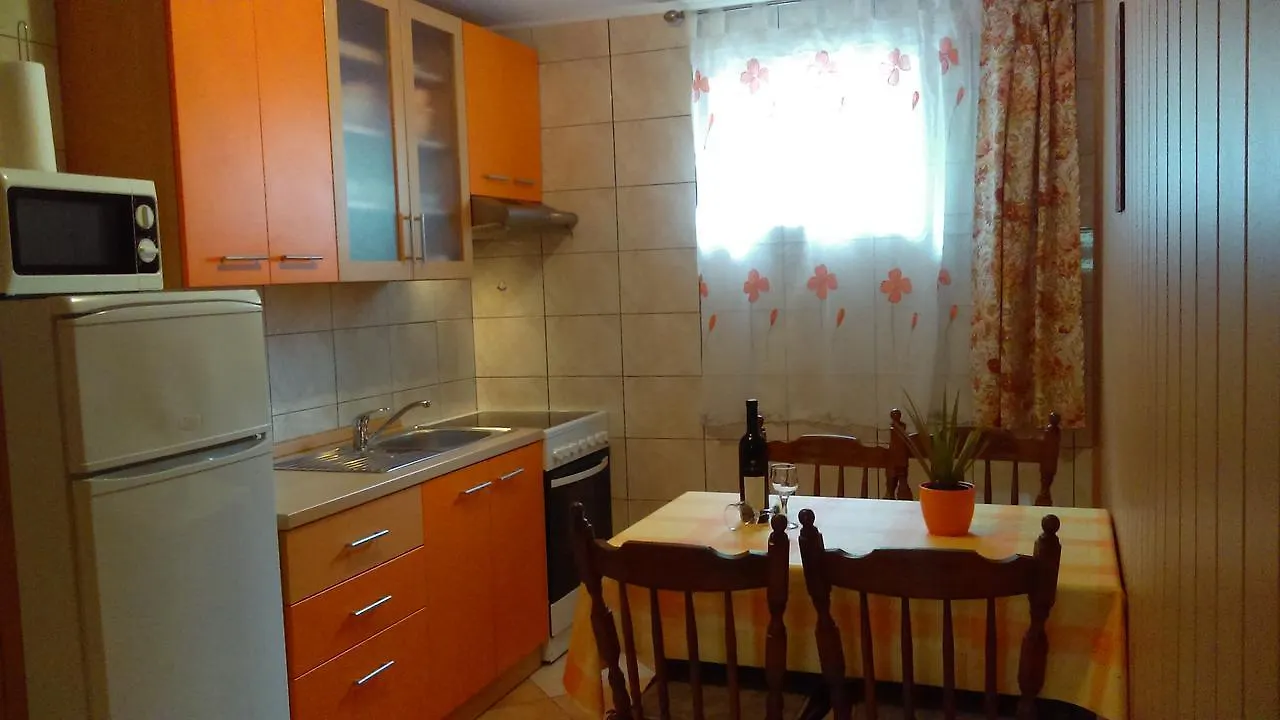 Jovich Apartments 1 Mošćenička Draga