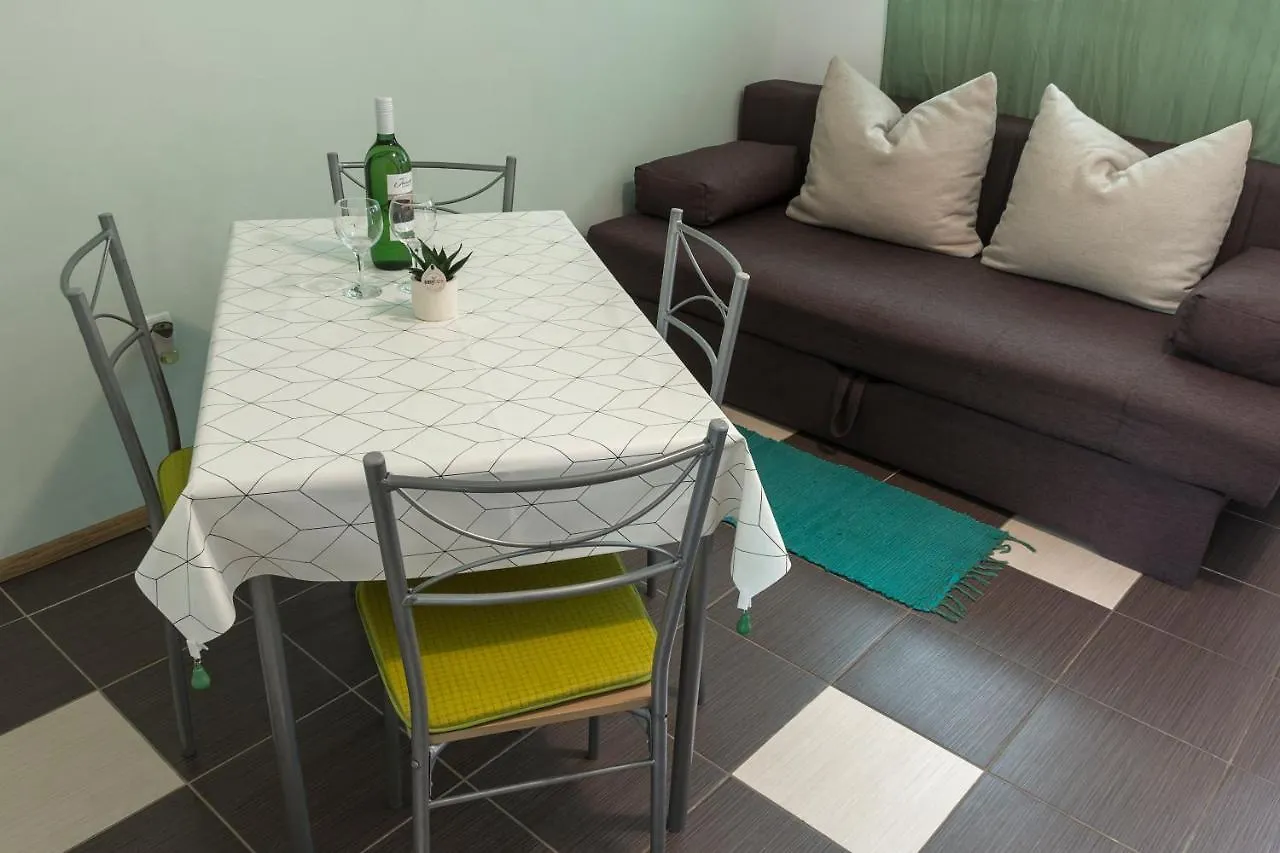 Jovich Apartments 1 Mošćenička Draga Croazia